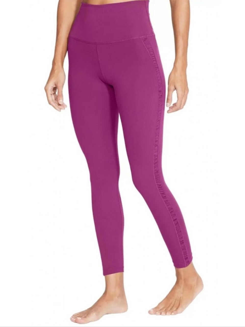 Nike Dri-FIT Leggings in Hot Fuschia Small
